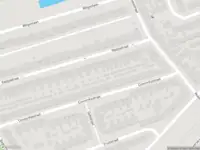 Brandweer met gepaste spoed naar de Radijsstraat in Groningen