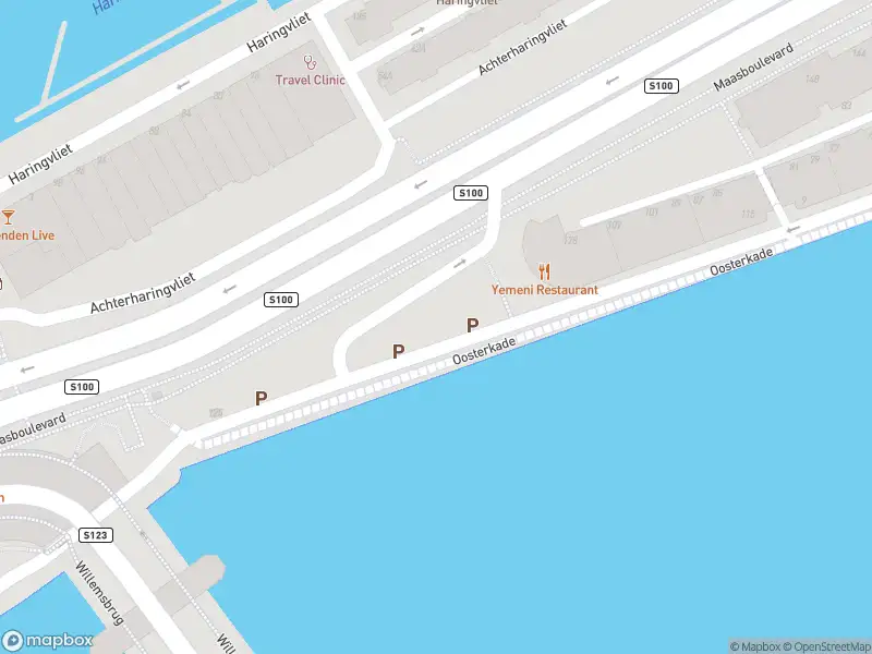 Politie naar de Oosterkade in Rotterdam