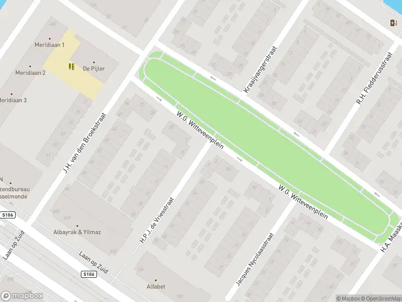 112 melding Ambulance met grote spoed naar de H.P.J. de Vriesstraat in Rotterdam