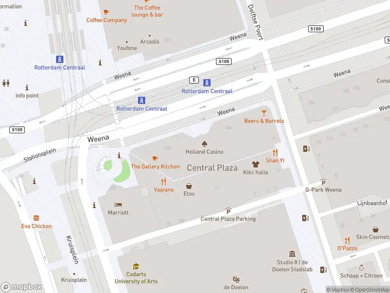 Ambulance met grote spoed naar de Weena in Rotterdam