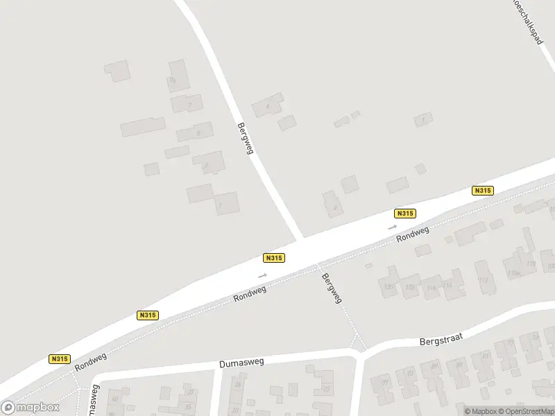 Brandweer met gepaste spoed naar de Bergweg in Neede vanwege stormschade