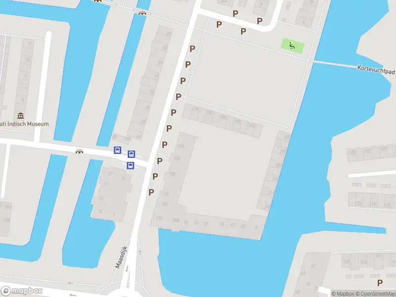 Politie met grote spoed naar de Maasdijk in Breda vanwege letsel