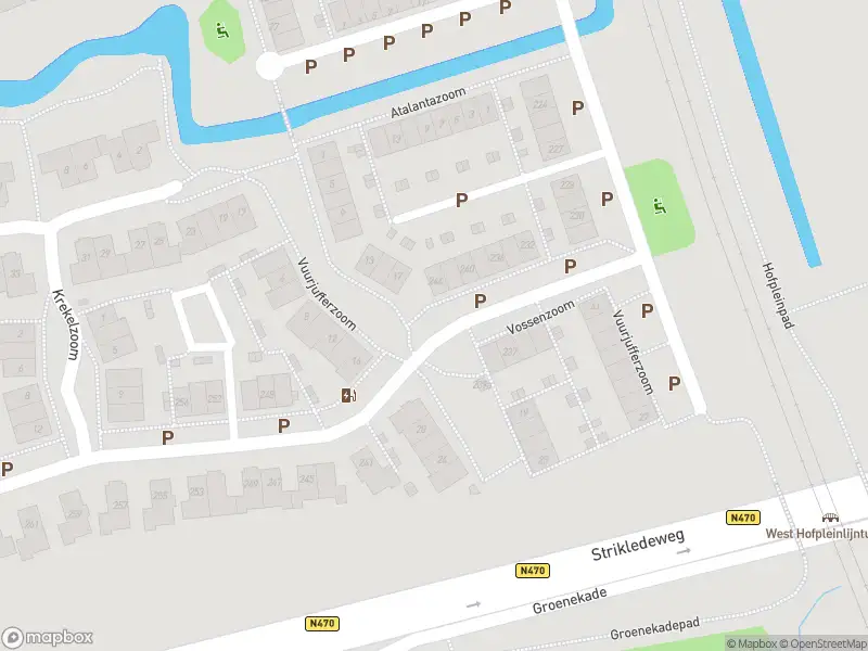 Ambulance met gepaste spoed naar de Vuurjufferzoom in Pijnacker