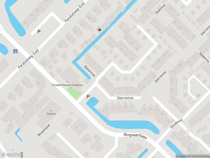 Ambulance met grote spoed naar de Sterremos in Nieuwerkerk aan den IJssel