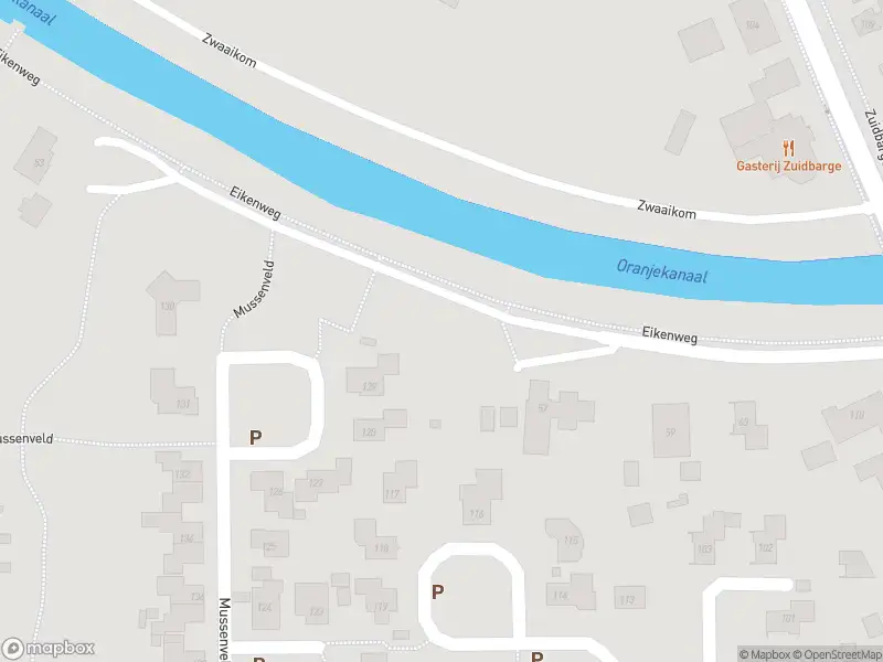 Politie met grote spoed naar de Eikenweg in Emmen vanwege ongeval met letsel