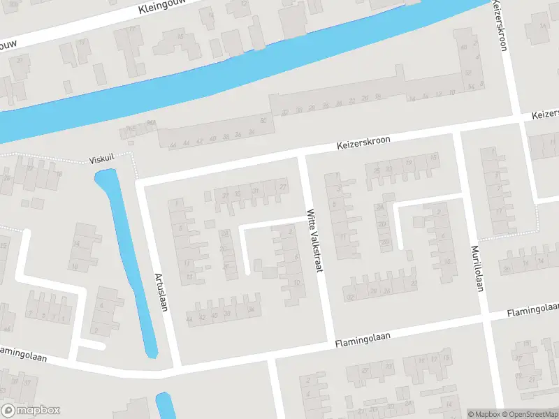 Ambulance met gepaste spoed naar de Witte Valkstraat in Andijk