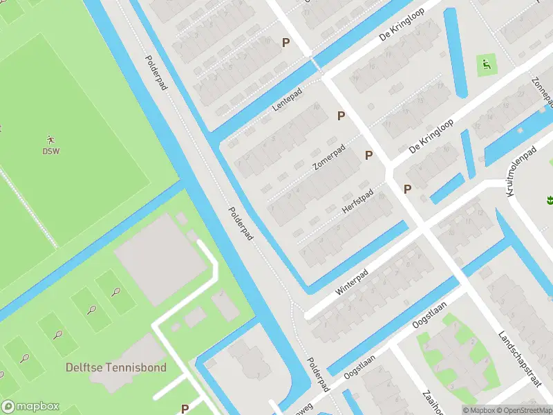 Ambulance met grote spoed naar de Zomerpad in Delft