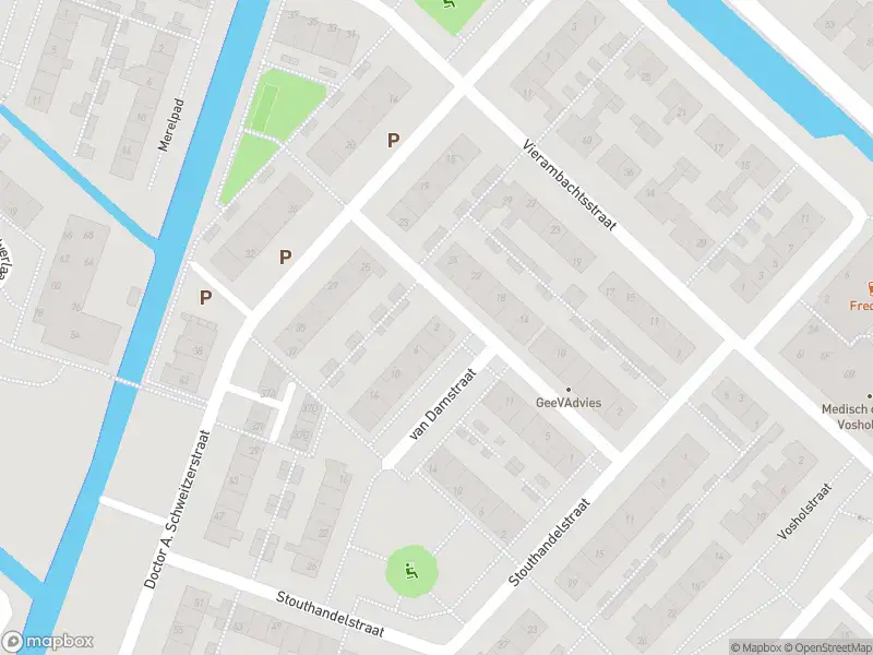 Ambulance met grote spoed naar de Van Damstraat in Ter Aar