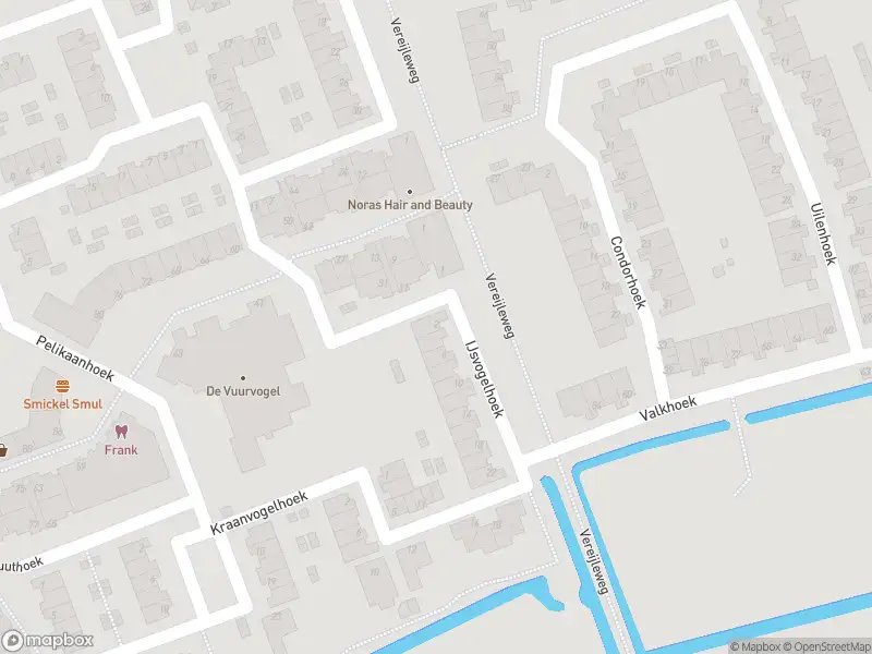 Ambulance met gepaste spoed naar de IJsvogelhoek in Spijkenisse