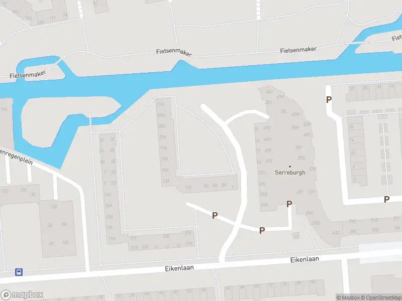 Ambulance met gepaste spoed naar de Larixstraat in Spijkenisse