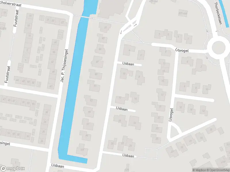 Ambulance met gepaste spoed naar de IJsbaan in Sliedrecht