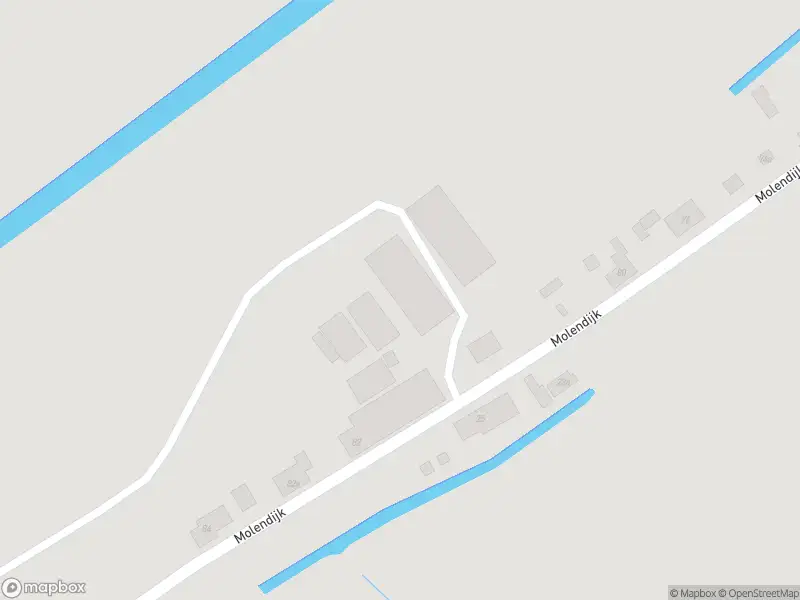 Ambulance met gepaste spoed naar de Molendijk in Oudenhoorn