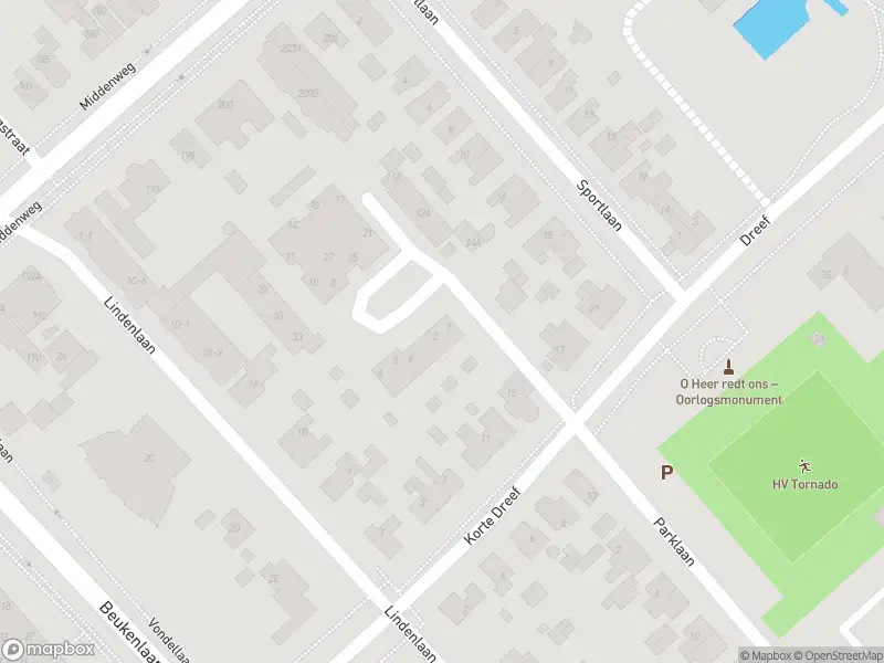 Brandweer met gepaste spoed naar de Lindeboomplein in Heerhugowaard vanwege wateroverlast