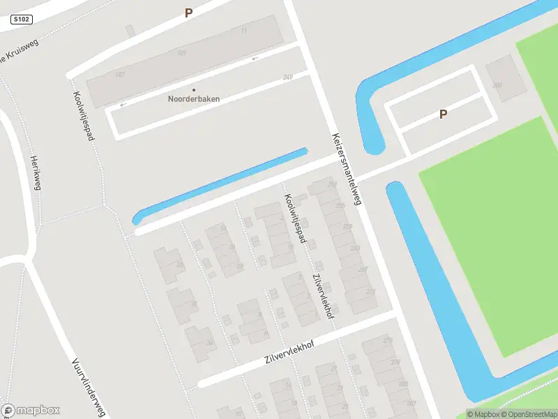 Ambulance met grote spoed naar de Koolwitjespad in Hoogvliet Rotterdam