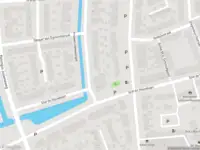 Ambulance met grote spoed naar de Vrouwe Lideweysingel in Maasland