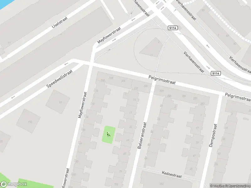 Ambulance met grote spoed naar de Baloeranstraat in Rotterdam