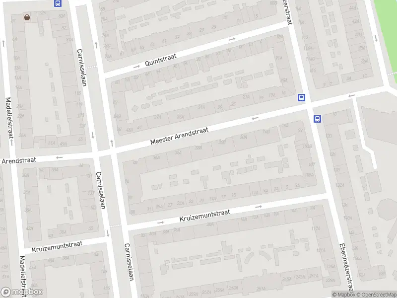 Ambulance met grote spoed naar de Meester Arendstraat in Rotterdam