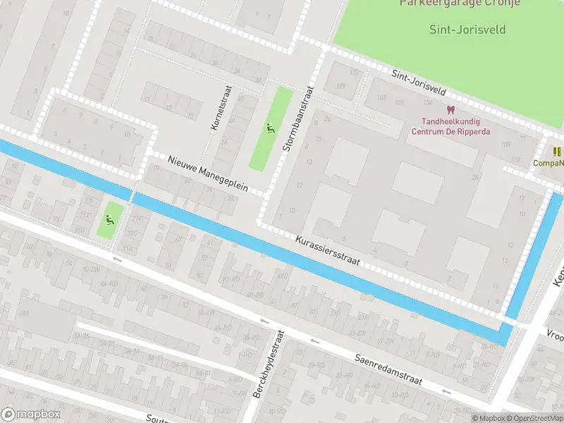 Ambulance met gepaste spoed naar de Stormbaanstraat in Haarlem
