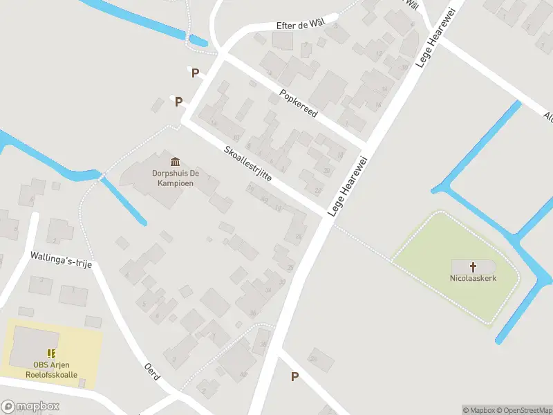 Brandweer met grote spoed naar de Skoallestrjitte in Hijum vanwege waarnemen gaslucht