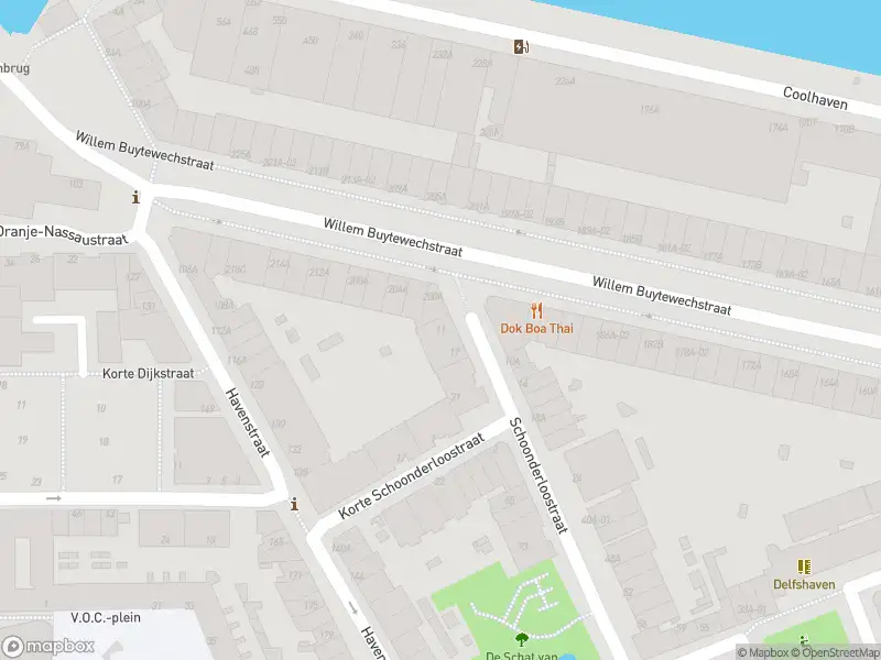 Ambulance met grote spoed naar de Schoonderloostraat in Rotterdam