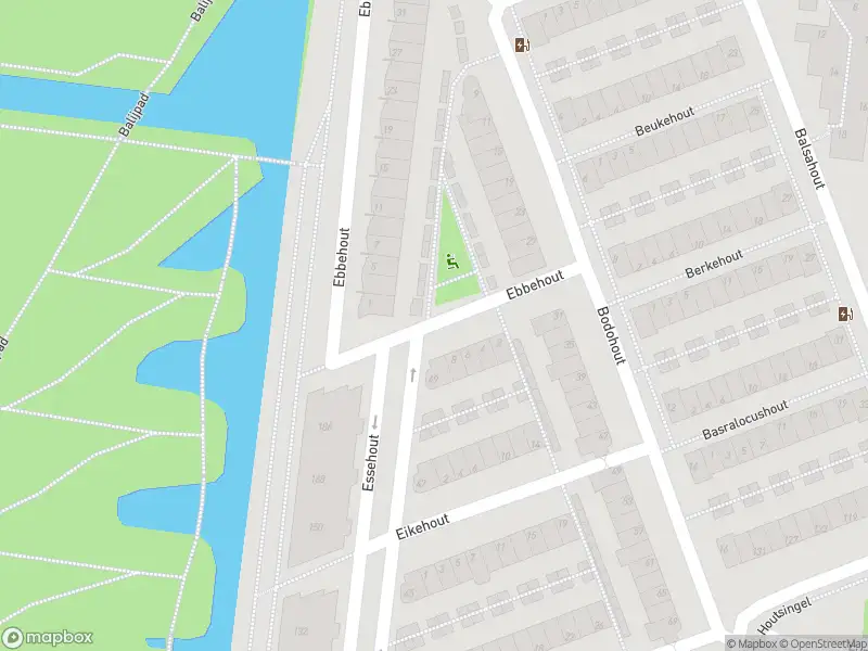 Brandweer met gepaste spoed naar de Ebbehout in Zoetermeer vanwege afhijsen patient