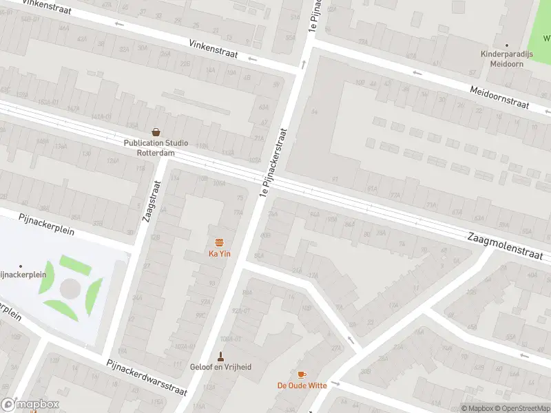 112 melding Ambulance met grote spoed naar de 1e Pijnackerstraat in Rotterdam