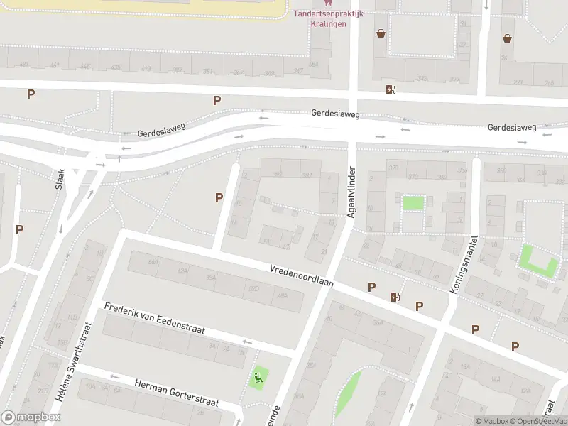 Brandweer met gepaste spoed naar de Kralingse Zoom in Rotterdam vanwege een liftopsluiting