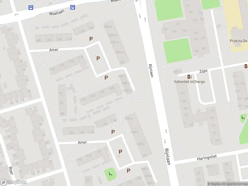 Brandweer met gepaste spoed naar de Rijnlaan in Zwolle