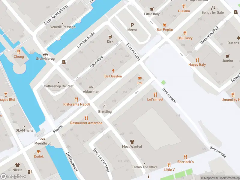 Ambulance met grote spoed naar de Meent in Rotterdam