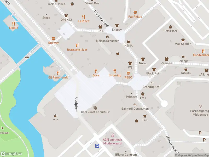 Ambulance met gepaste spoed naar de Coolplein in Heerhugowaard