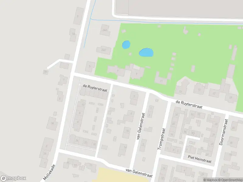 Ambulance met gepaste spoed naar de De Ruyterstraat in Heinenoord