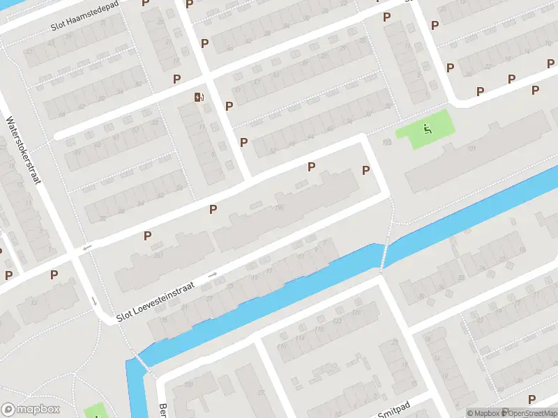 Ambulance met grote spoed naar de Muiderslotstraat in Schiedam