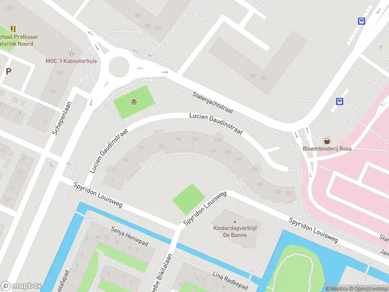 Ambulance met grote spoed naar de Statenjachtstraat in Amsterdam
