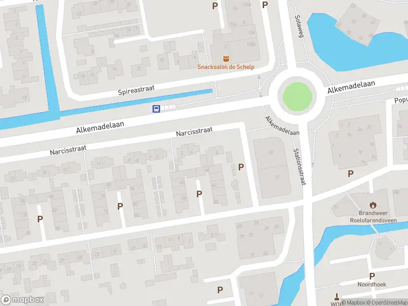 Ambulance met gepaste spoed naar de Narcisstraat in Roelofarendsveen