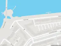 Brandweer met gepaste spoed naar de Aquasingel in Rosmalen vanwege een buitenbrand