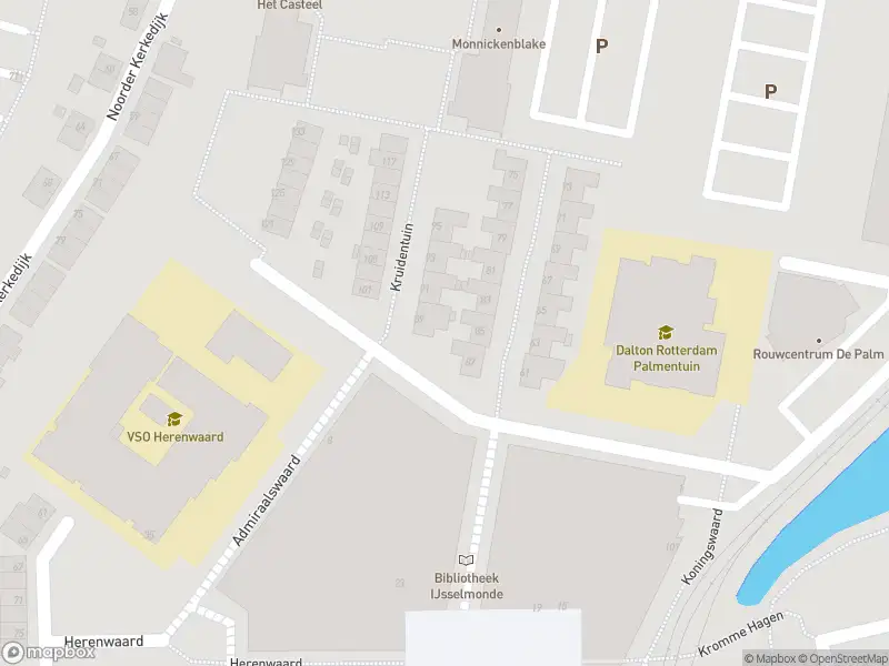 Ambulance met grote spoed naar de Kruidentuin in Rotterdam