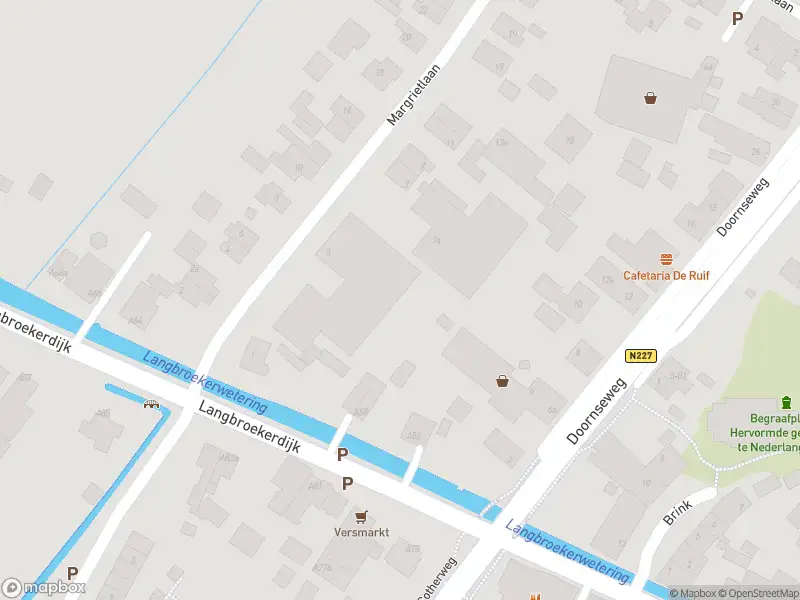 Brandweer met grote spoed naar de Kerkeland in Langbroek vanwege afhijsen patient