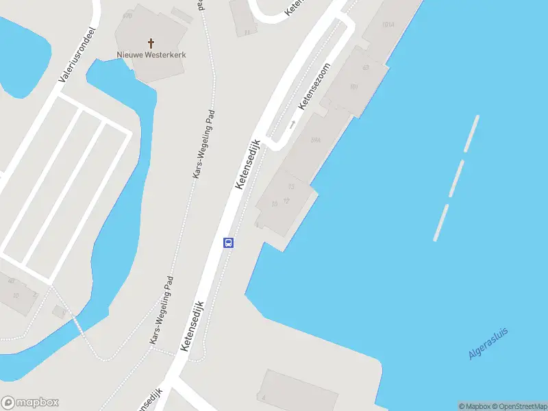 Ambulance met gepaste spoed naar de Ketensezoom in Capelle aan den IJssel