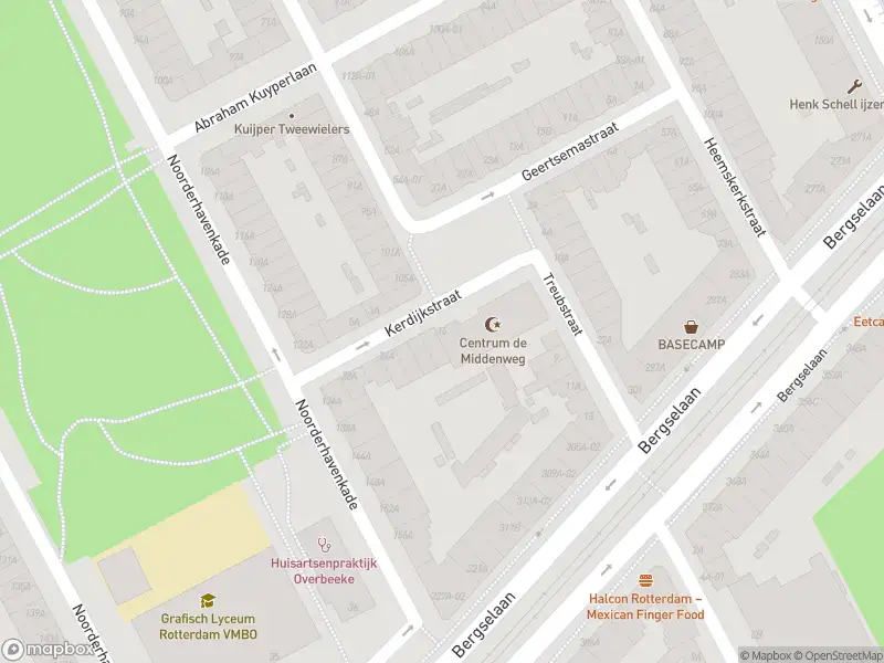 Ambulance met grote spoed naar de Kerdijkstraat in Rotterdam