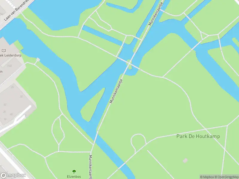 Ambulance met gepaste spoed naar de Laan van Berendrecht in Leiderdorp