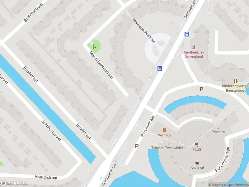 Ambulance met grote spoed naar de Mendelssohnstraat in Capelle aan den IJssel