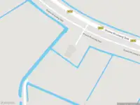 Ambulance met grote spoed naar de Groene Kruisweg Oost in Heenvliet