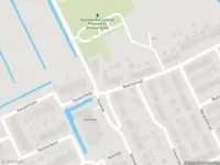 Ambulance met gepaste spoed naar de Beatrixstraat in Brandwijk