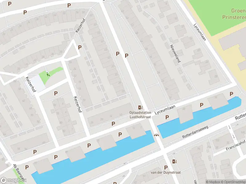 Ambulance met gepaste spoed naar de Lusthofstraat in Vlaardingen