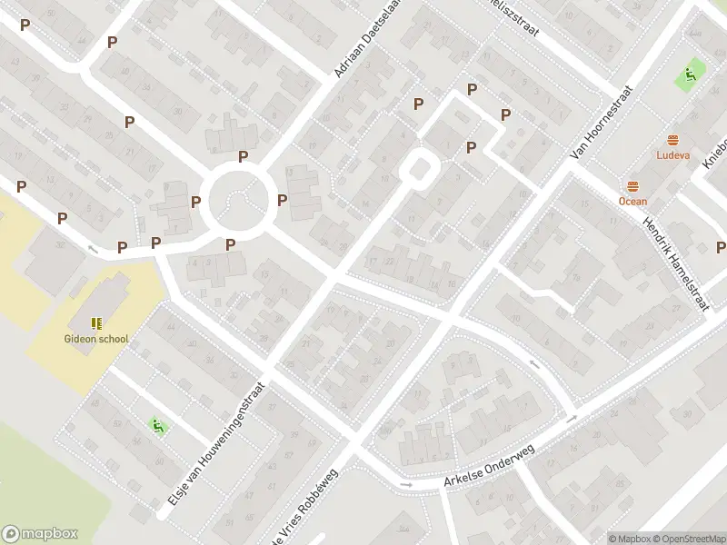 Ambulance met grote spoed naar de Elsje van Houweningenstraat in Gorinchem