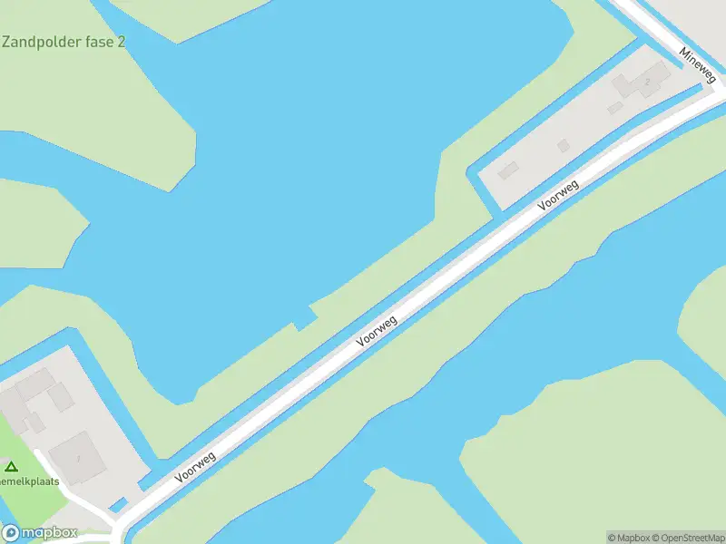 Brandweer met gepaste spoed naar de Voorweg in Callantsoog