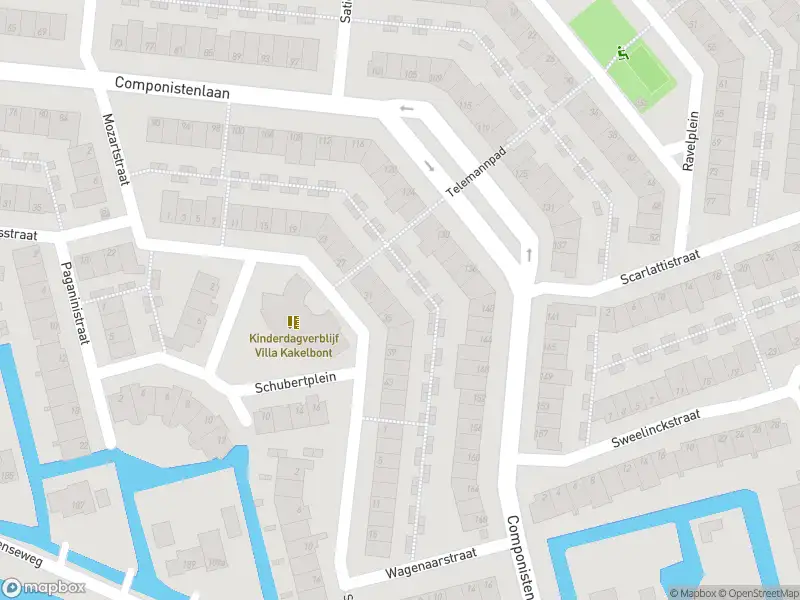 Brandweer met grote spoed naar de Sweelinckstraat in Gouda vanwege waarnemen gaslucht