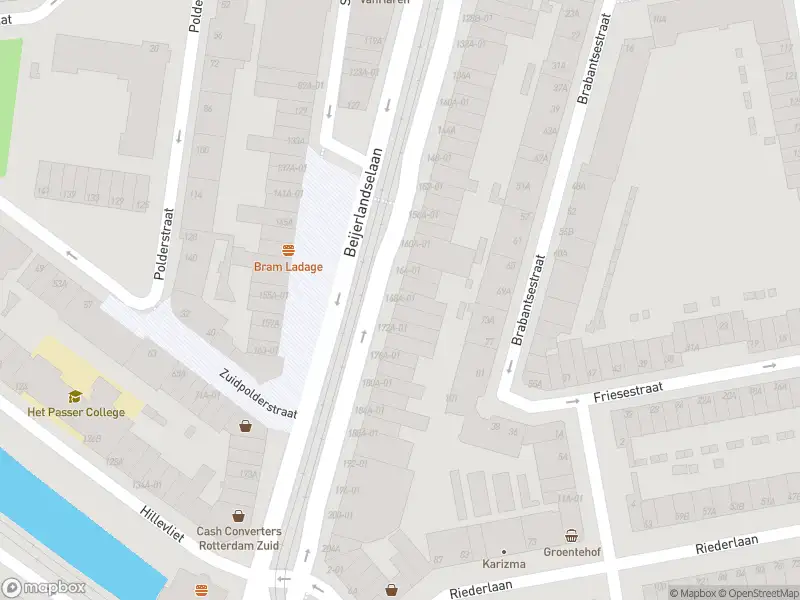 Brandweer met gepaste spoed naar de Hollandsestraat in Rotterdam vanwege stormschade