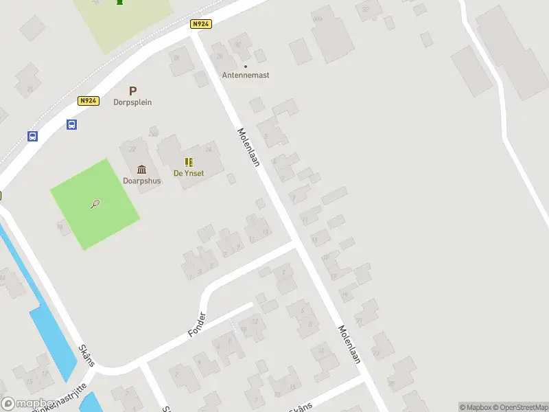 Brandweer met grote spoed naar de Molenlaan in Rottum vanwege een buitenbrand