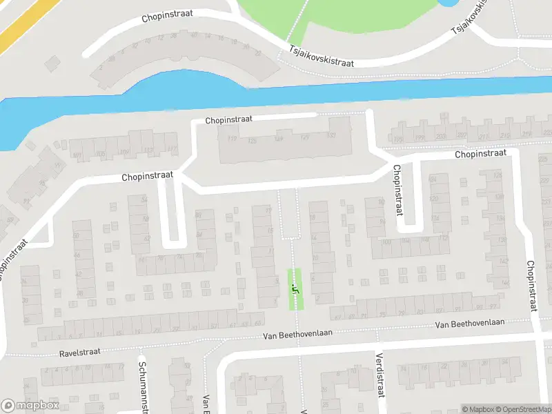 Brandweer met gepaste spoed naar de Tsjaikovskistraat in Capelle aan den IJssel vanwege stormschade